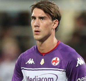 Arsenal ready to spend €80 million to Vlahovic
